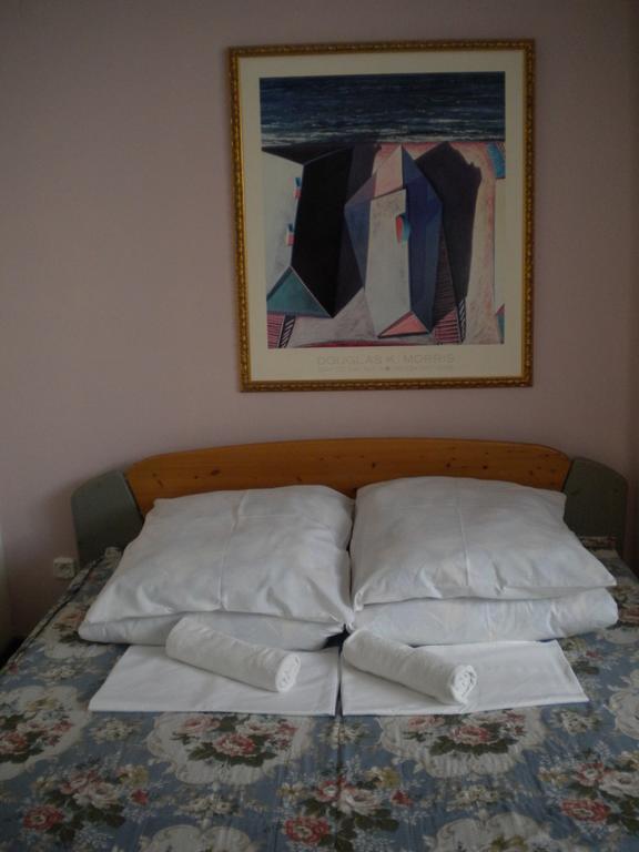 Fantazja - Restauracja I Noclegi Radom Zimmer foto