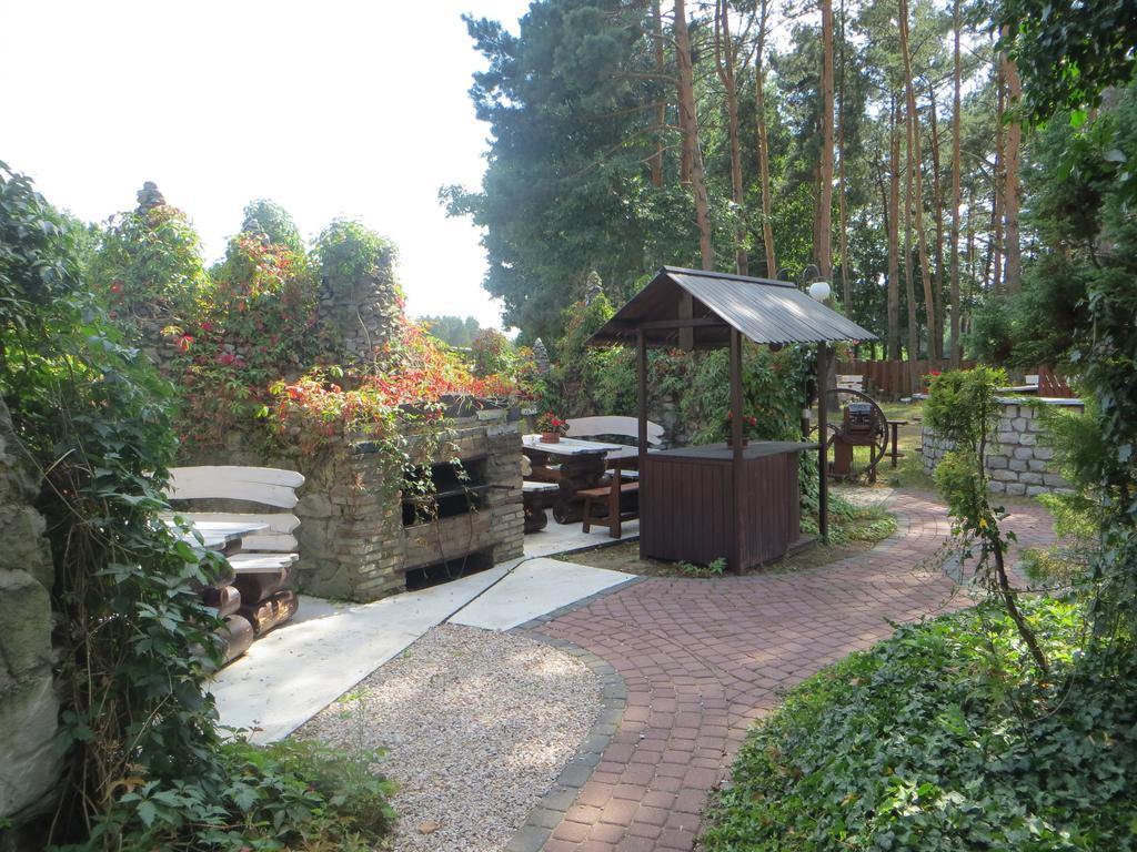 Fantazja - Restauracja I Noclegi Radom Exterior foto